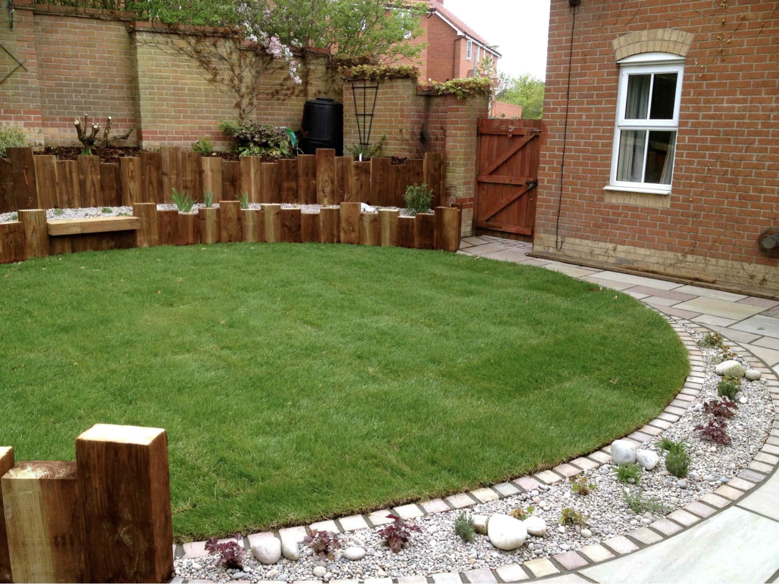 Professional Edging & Borders